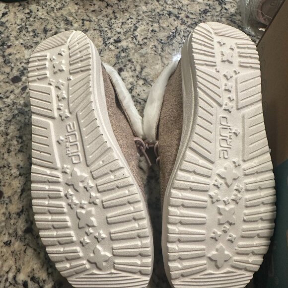 HEY DUDE BRITT YOUTH STRETCH FLEECE PINK Y3 L4 - Picture 5 of 5